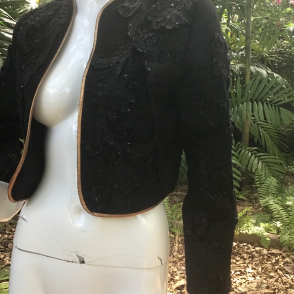 Vintage Lisandro Sarasota velvet with leather gold trim jacket - Picture 9 of 9